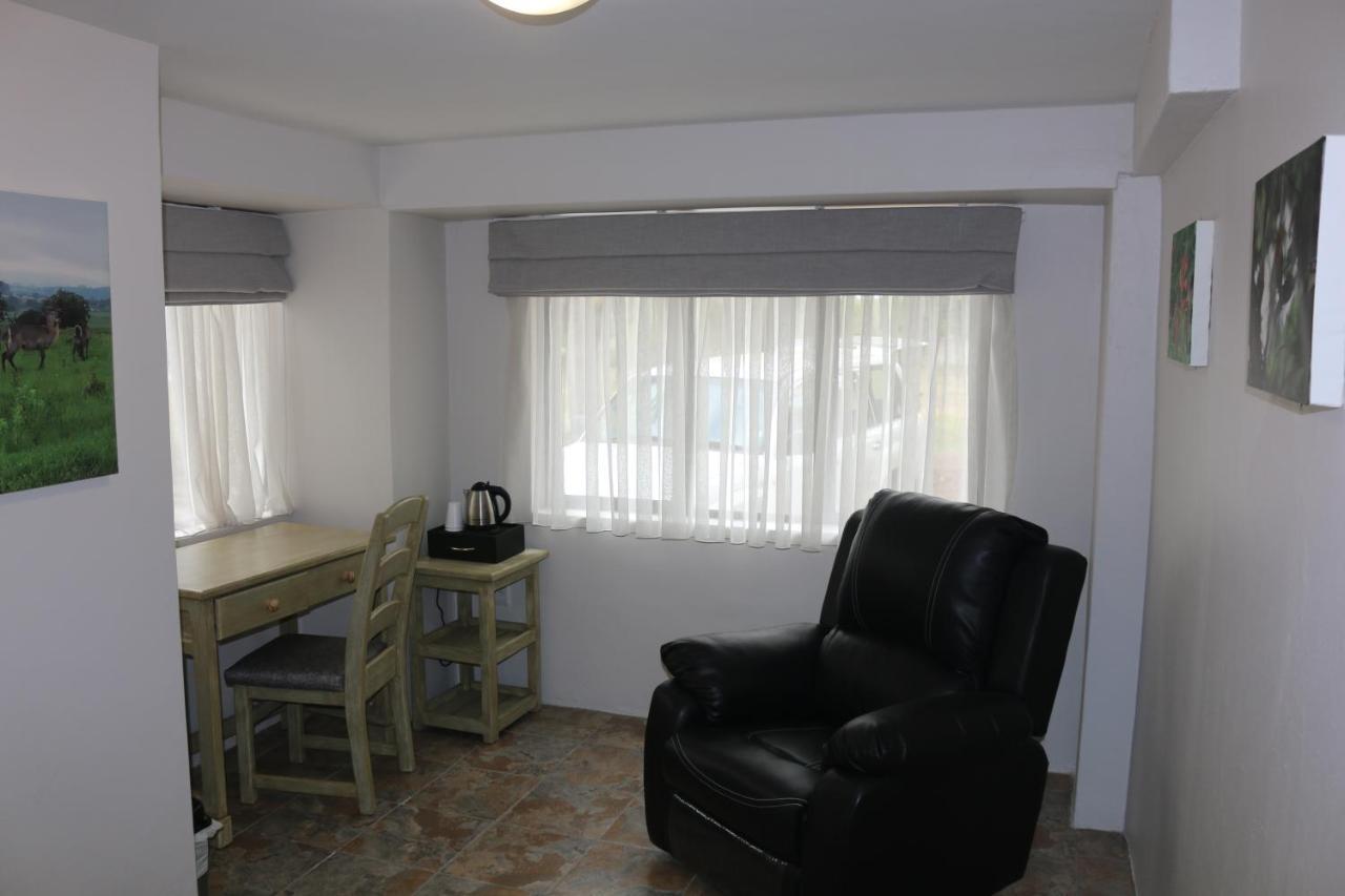 Livivane Guest House Simunye 外观 照片