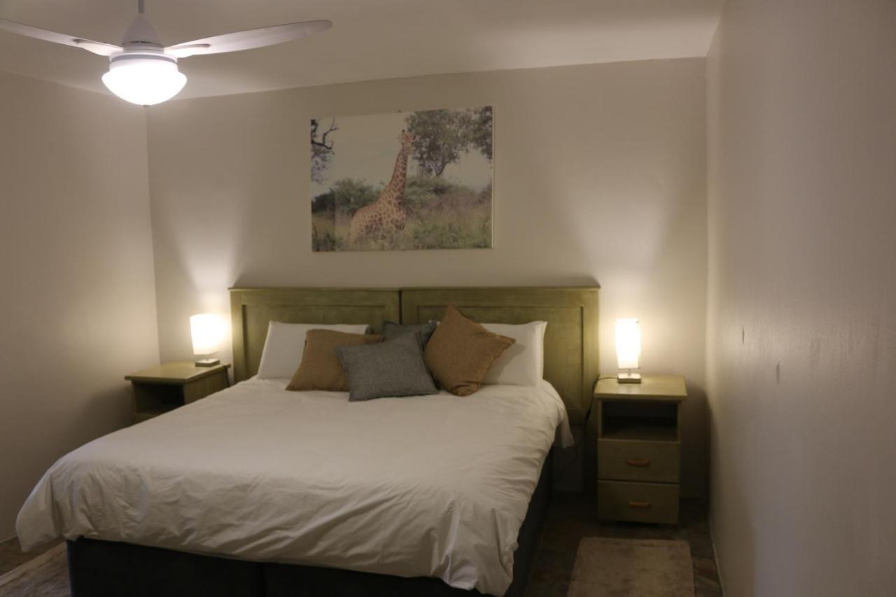 Livivane Guest House Simunye 外观 照片