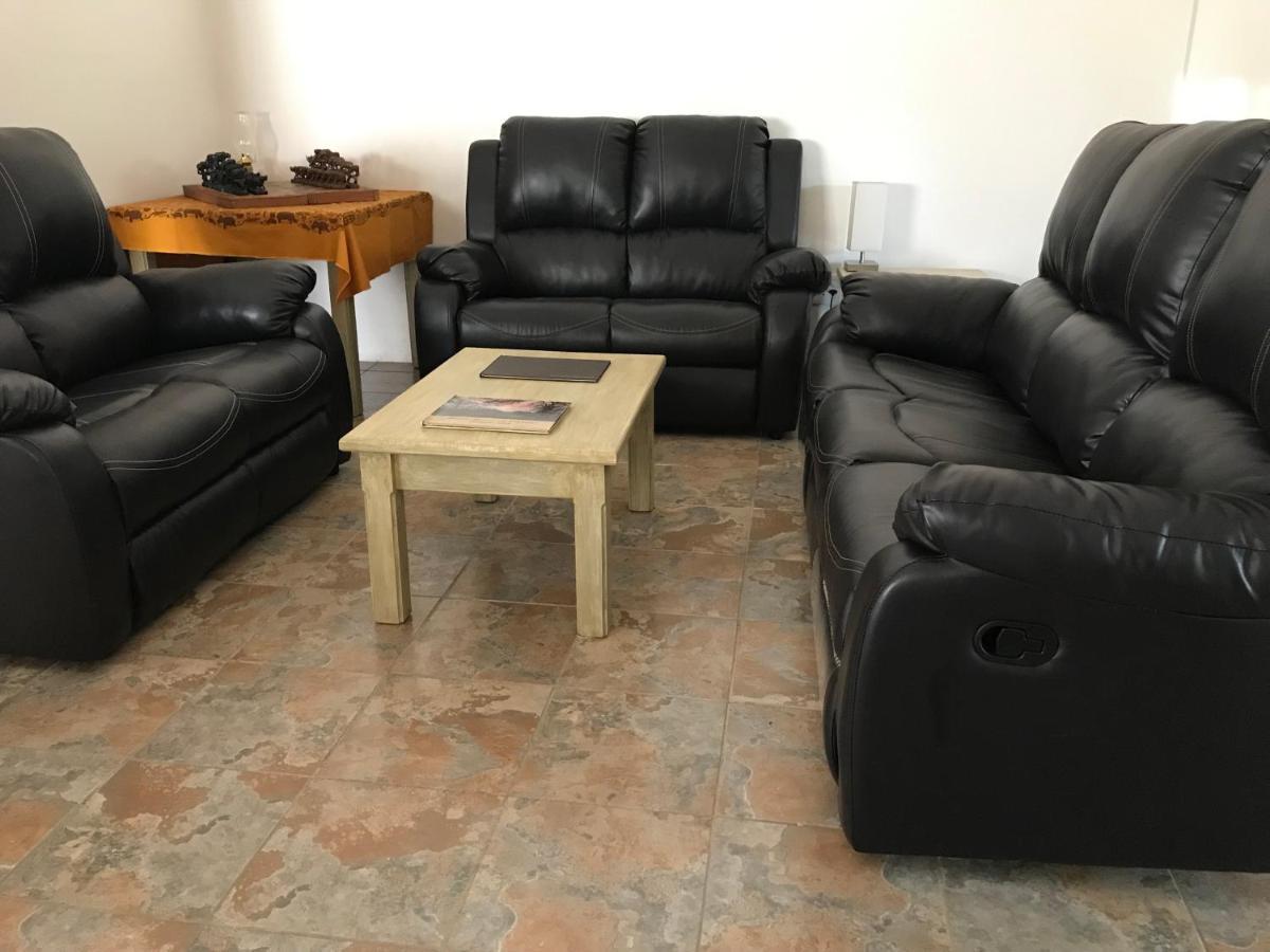 Livivane Guest House Simunye 外观 照片